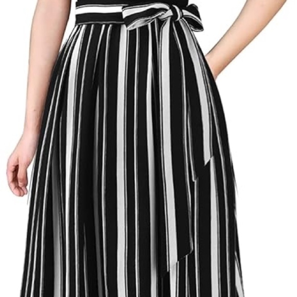 Elegant Patchwork Pockets Pleated Dress - Picture 2 of 10
